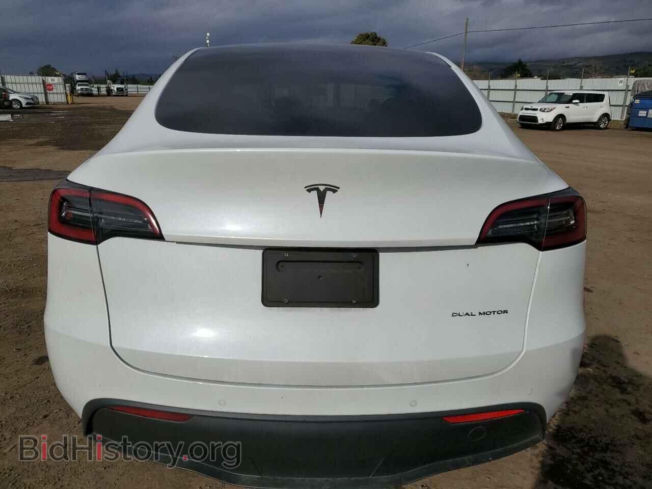 2022 TESLA MODEL Y - VIN: 7SAYGDEE2NF426410 - Photo 6
