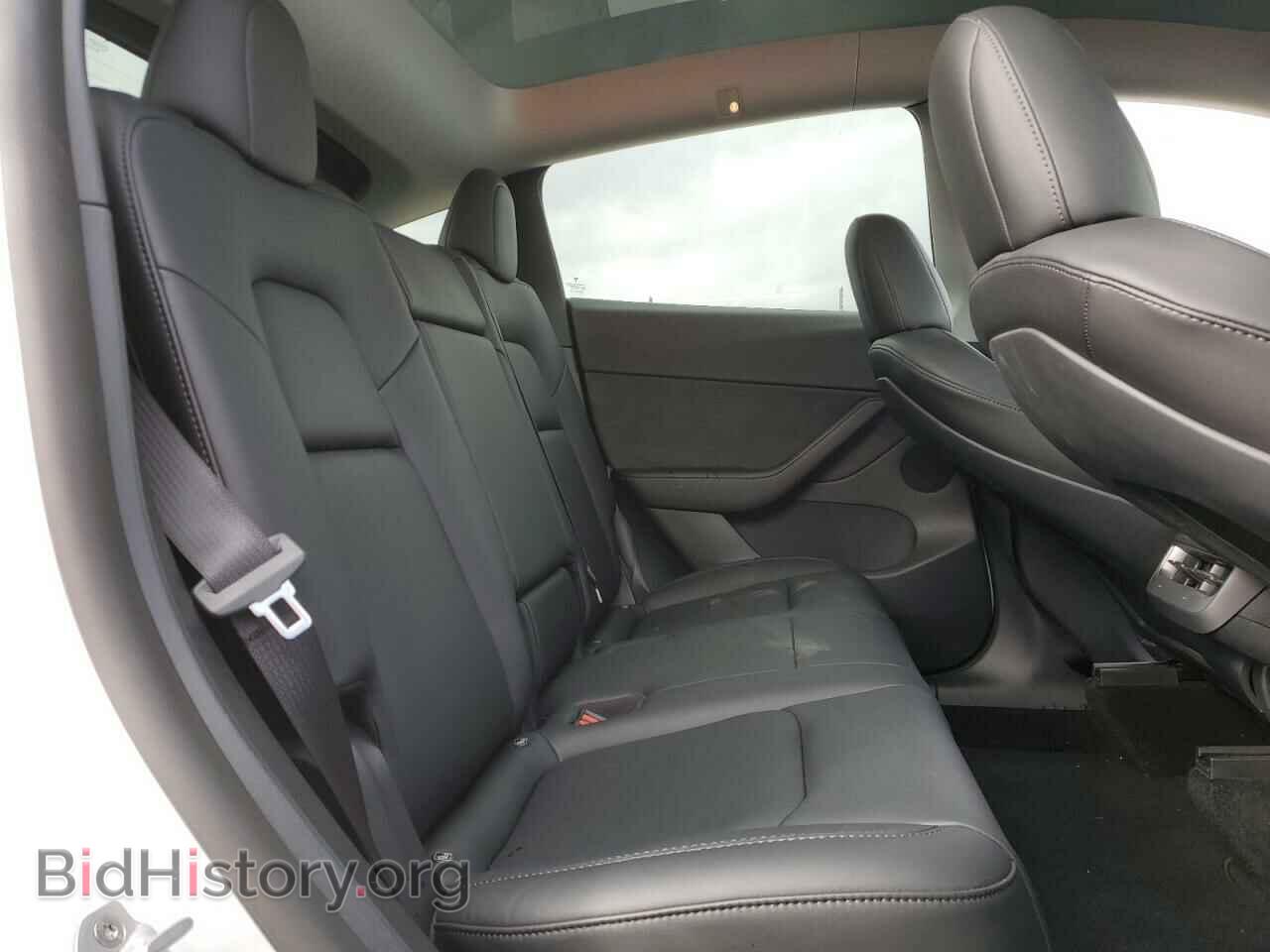 2022 TESLA MODEL Y - VIN: 7SAYGDEE2NF426410 - Photo 10