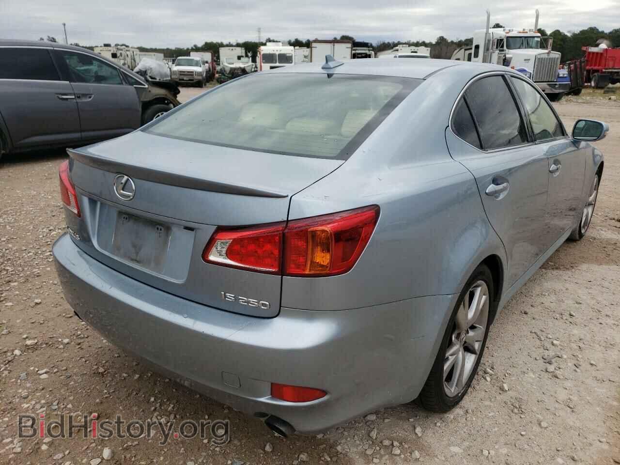 2010 LEXUS IS - VIN: JTHBF5C25A5114810 - Photo 4