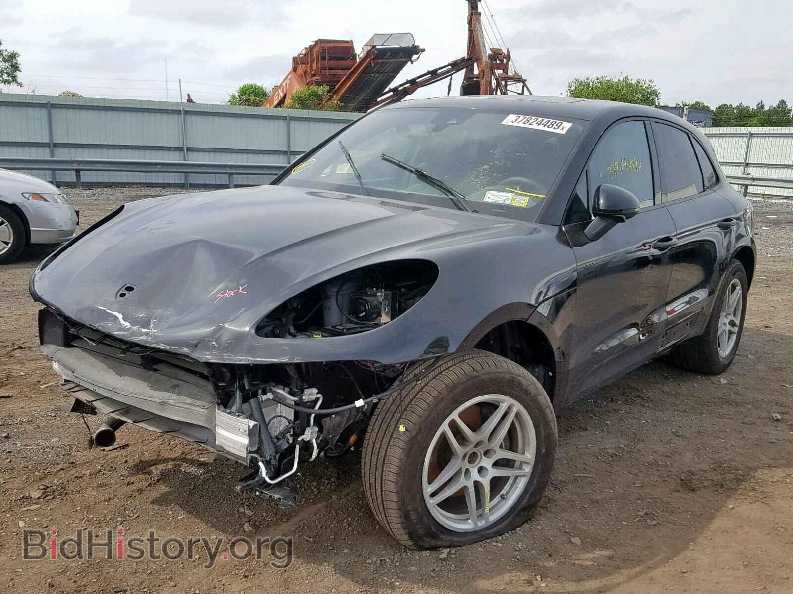 2018 PORSCHE MACAN - VIN: WP1AA2A59JLB14746 - Photo 2