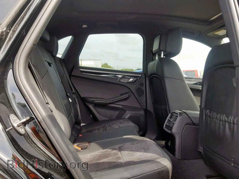 2018 Porsche MACAN (VIN WP1AA2A59JLB14746) — фото 6 из 10