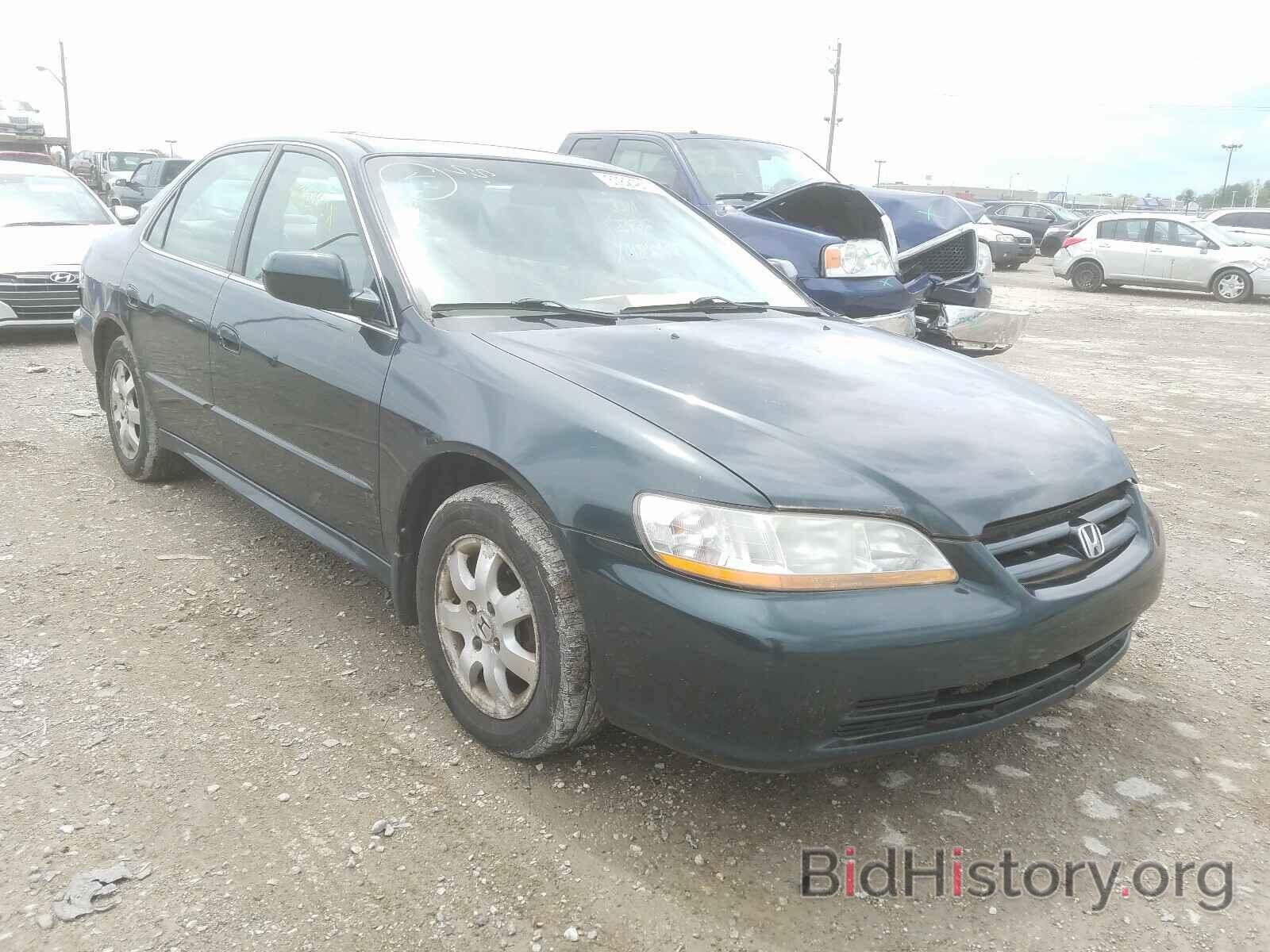 Photo 1HGCG56691A045582 - HONDA ACCORD 2001