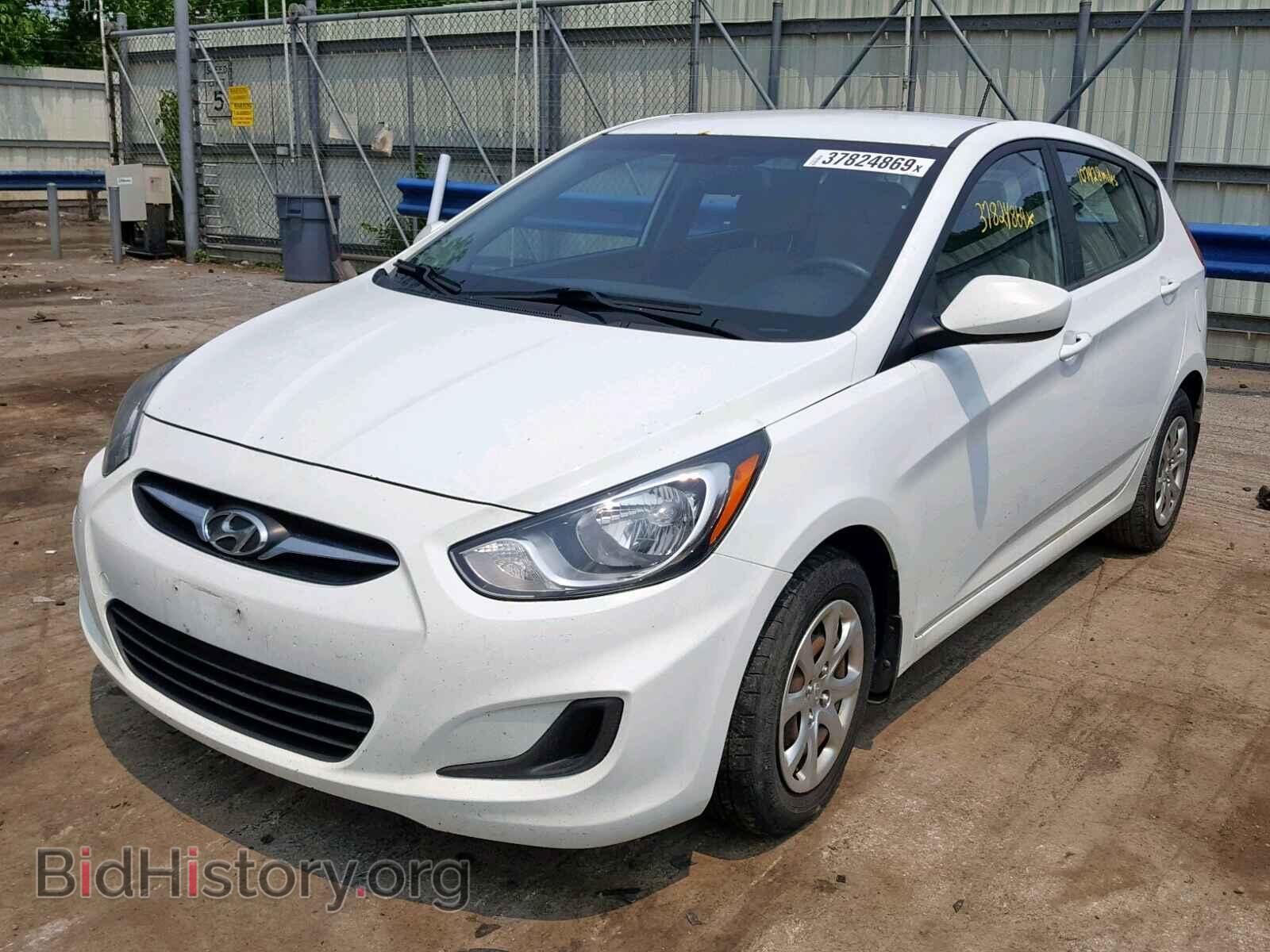2013 HYUNDAI ACCENT - VIN: KMHCT5AE3DU080996 - Фото 2