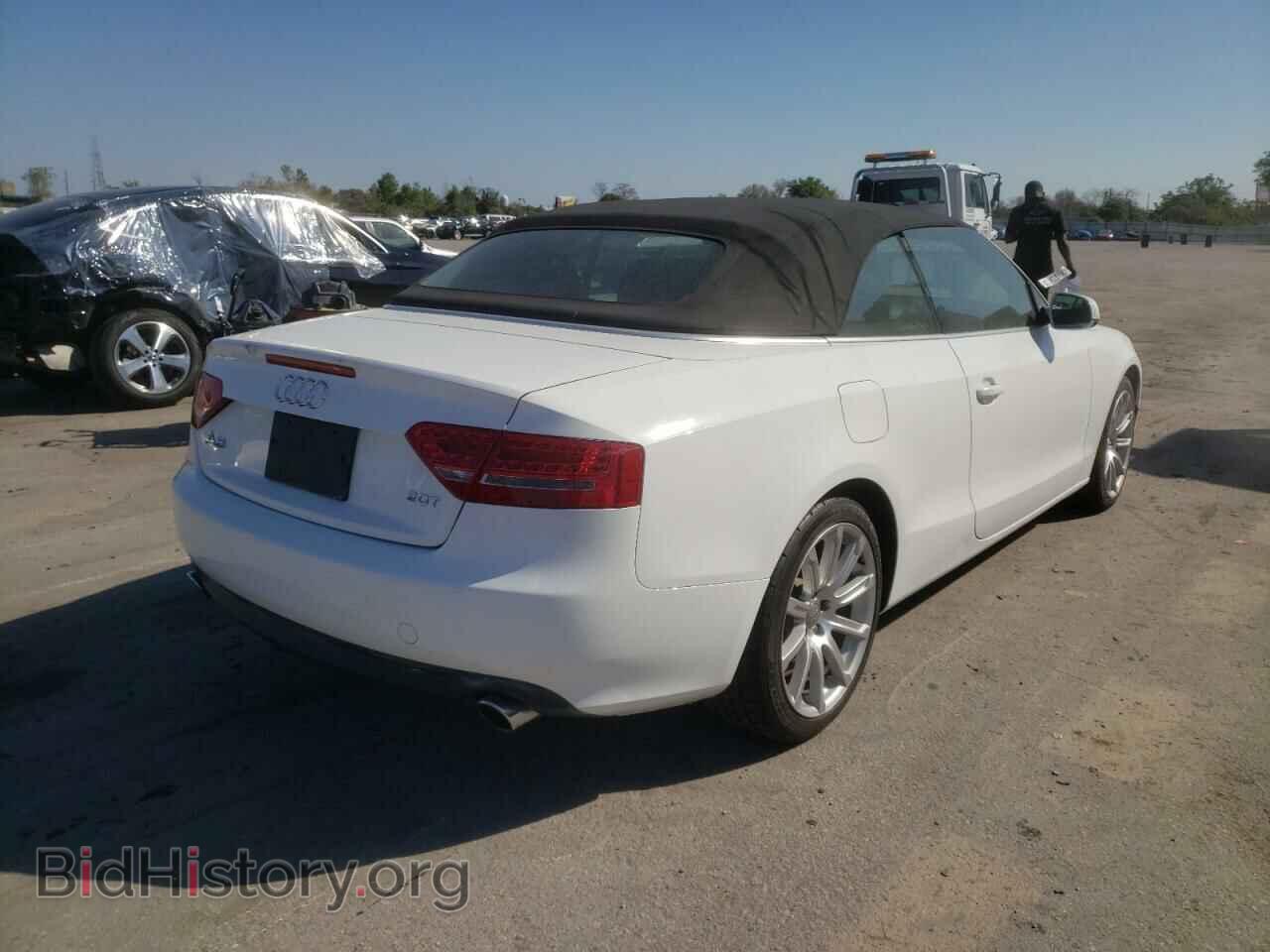 2012 AUDI A5 - VIN: WAUJFAFH4CN008693 - Фото 4