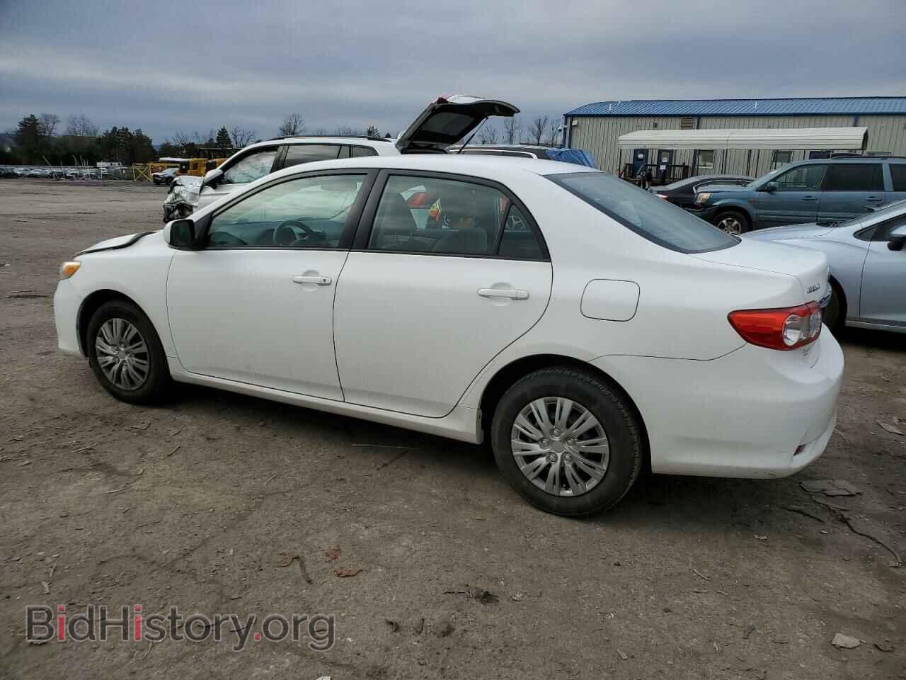2011 TOYOTA COROLLA - VIN: 2T1BU4EE1BC697471 - Фото 2