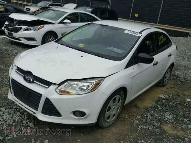 2013 FORD FOCUS - VIN: 1FADP3E28DL275487 - Фото 2