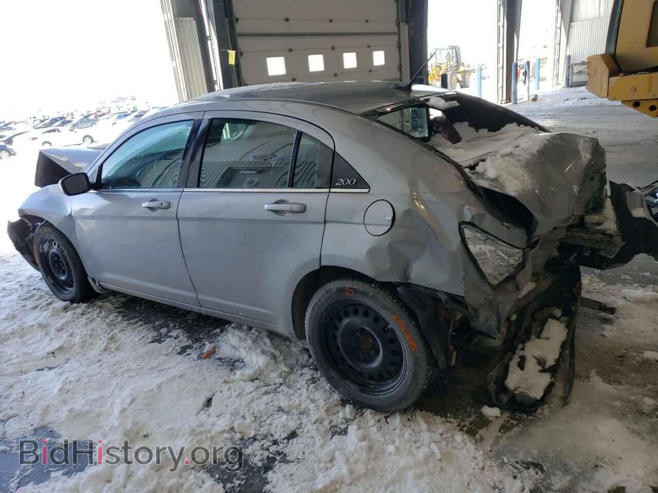2013 CHRYSLER 200 - VIN: 1C3CCBBB7DN706037 - Photo 2