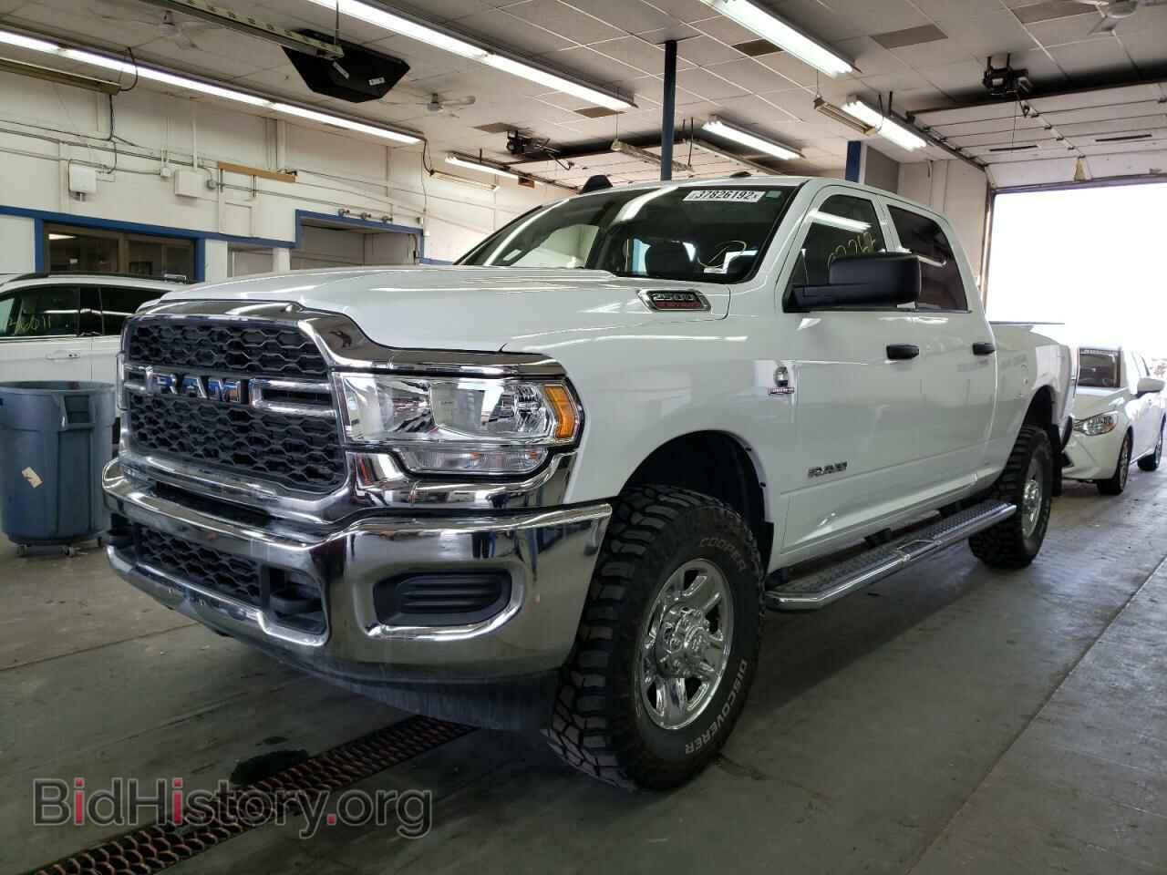 2019 RAM 2500 - VIN: 3C6UR5CL9KG644693 - Фото 2