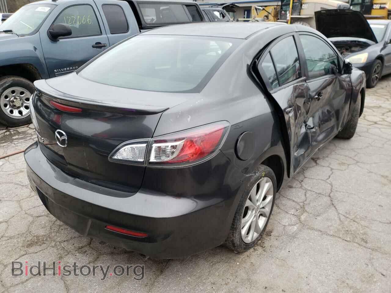 2011 MAZDA MAZDA3 - VIN: JM1BL1U63B1366083 - Фото 4