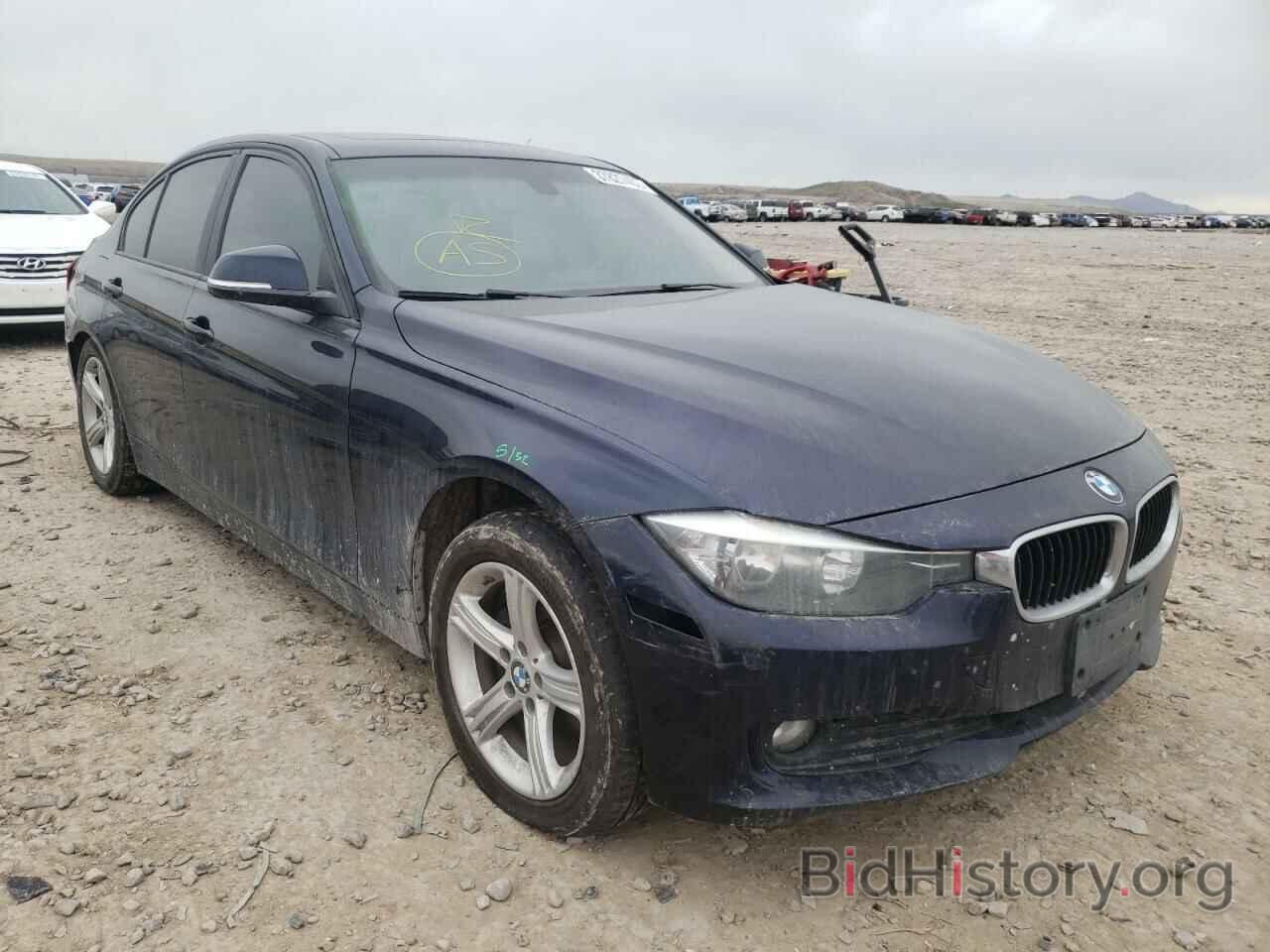 Photo WBA3C3C56DF979942 - BMW 3 SERIES 2013