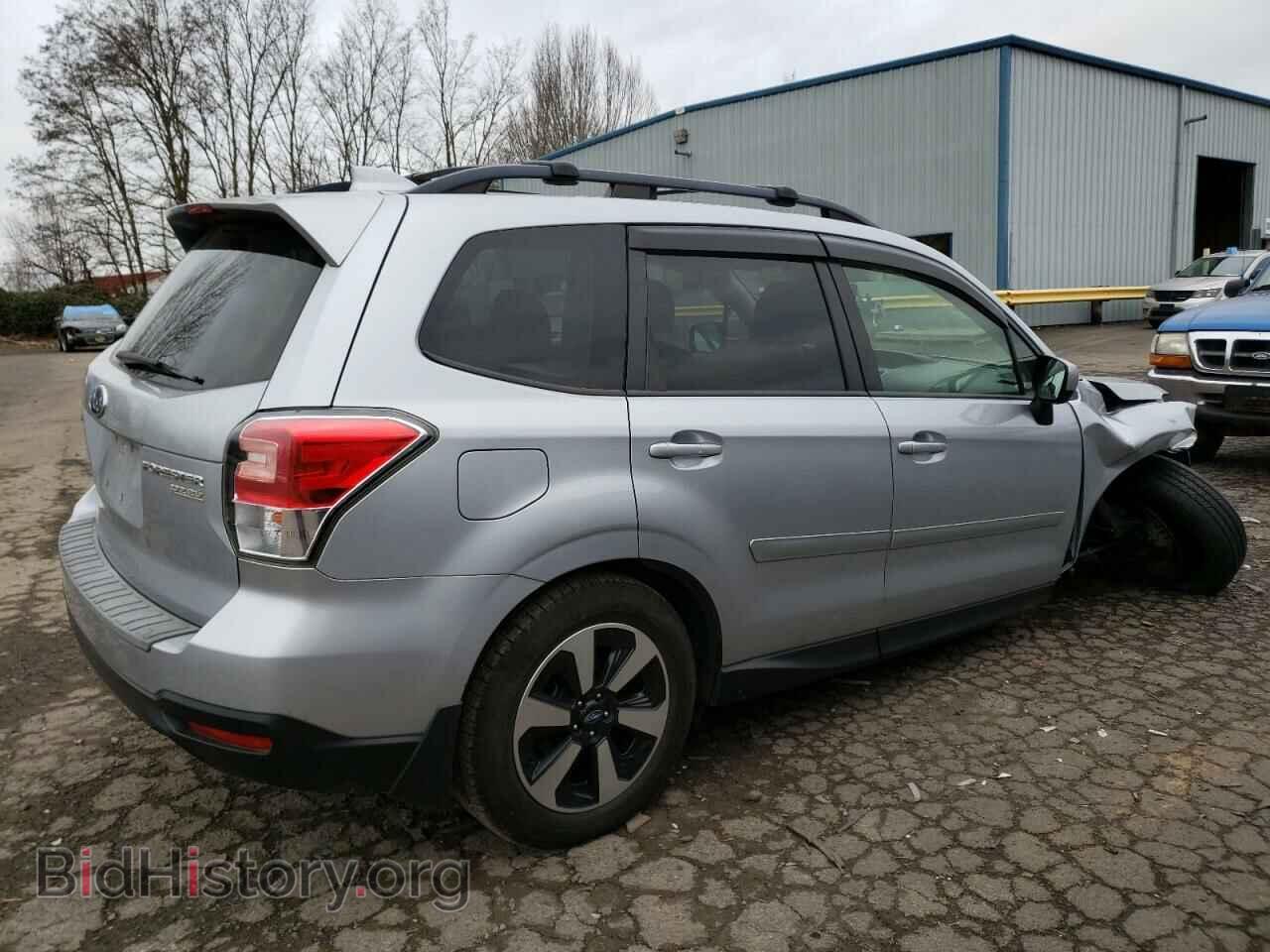 2017 SUBARU FORESTER - VIN: JF2SJAGC2HH808859 - Фото 3
