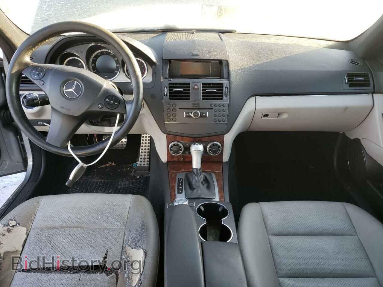 2011 MERCEDES-BENZ C-CLASS - VIN: WDDGF5EB4BA520144 - Фото 8