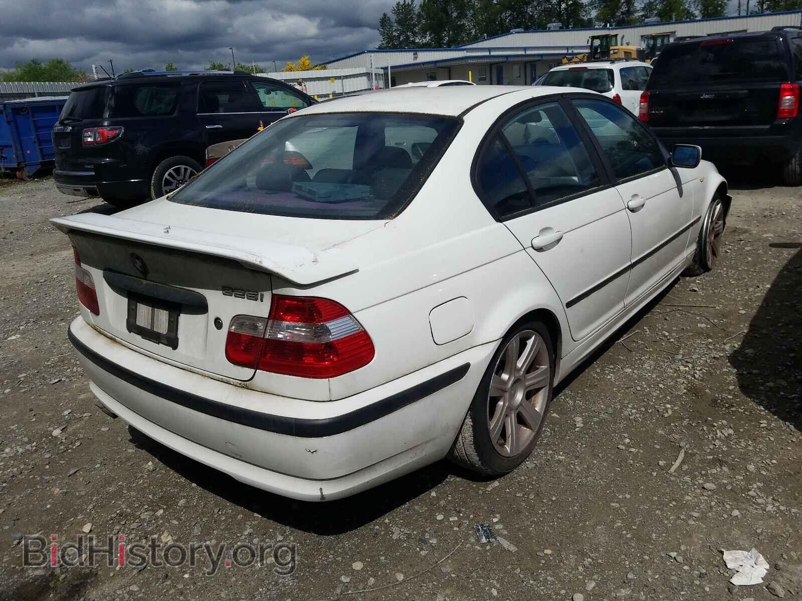 2003 BMW 3 SERIES - VIN: WBAEV334X3KL60762 - Фото 4