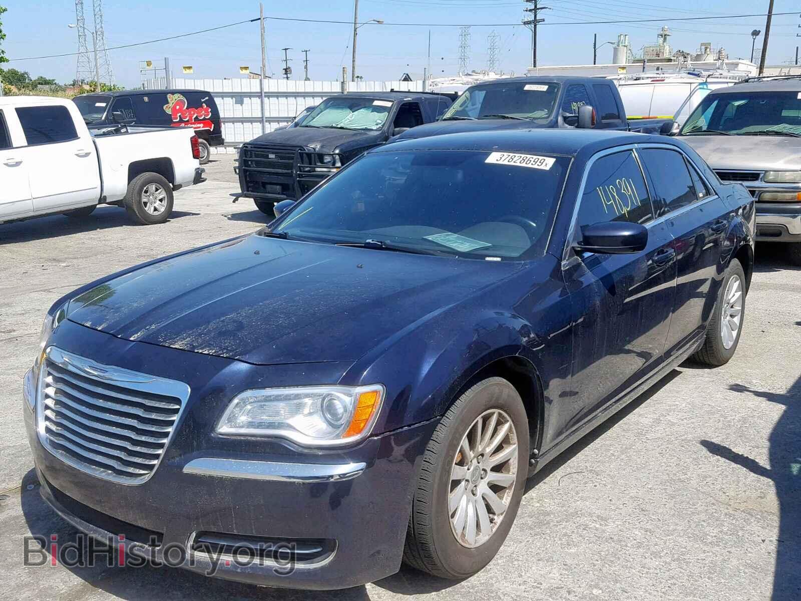 2012 CHRYSLER 300 - VIN: 2C3CCAAG6CH196942 - Фото 2