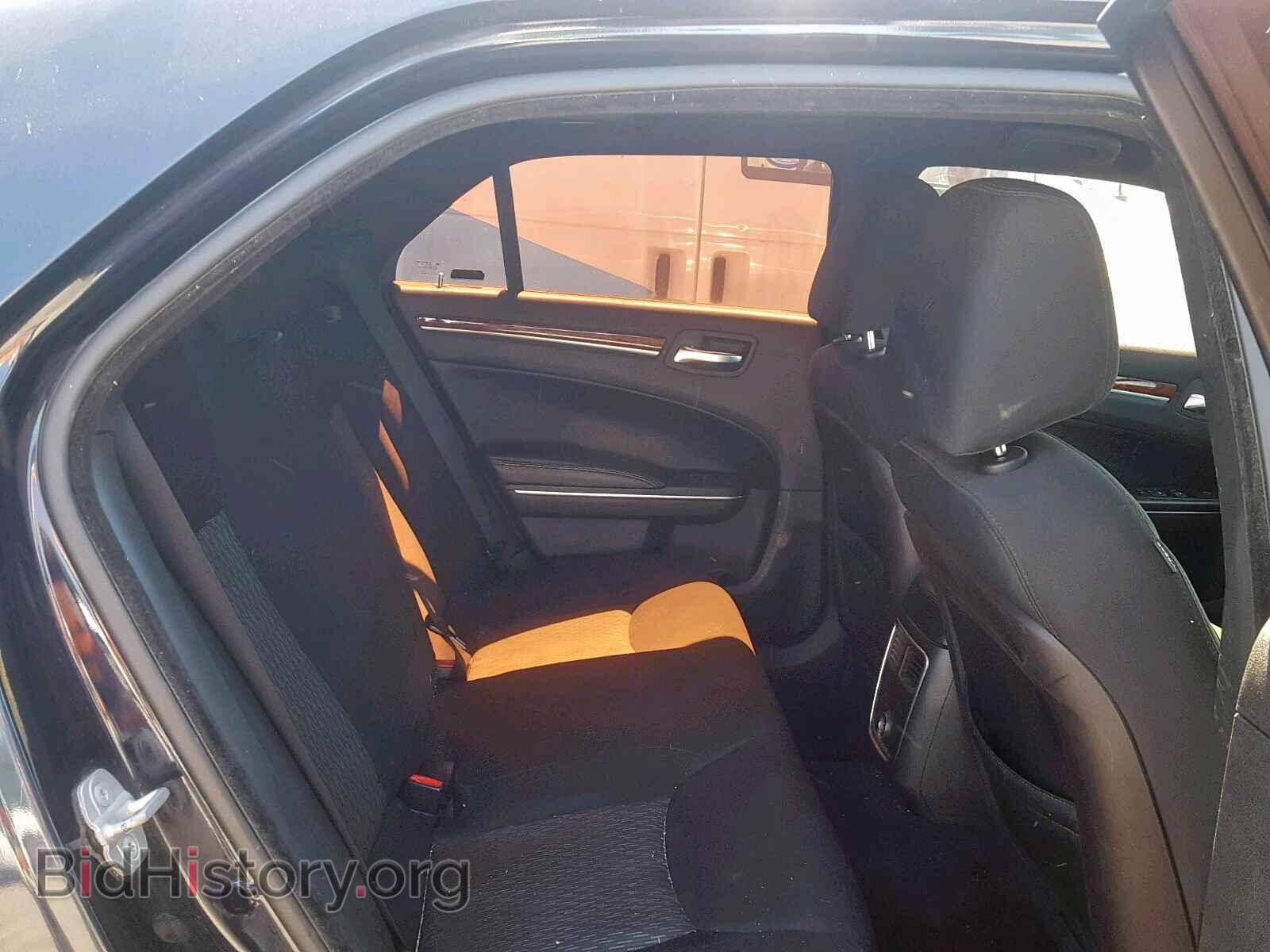 2012 CHRYSLER 300 - VIN: 2C3CCAAG6CH196942 - Фото 6