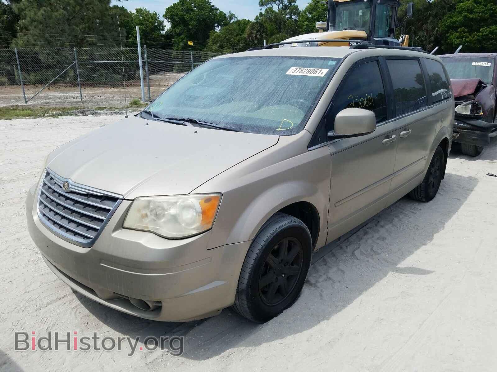 2008 CHRYSLER MINIVAN - VIN: 2A8HR54P28R641366 - Фото 9