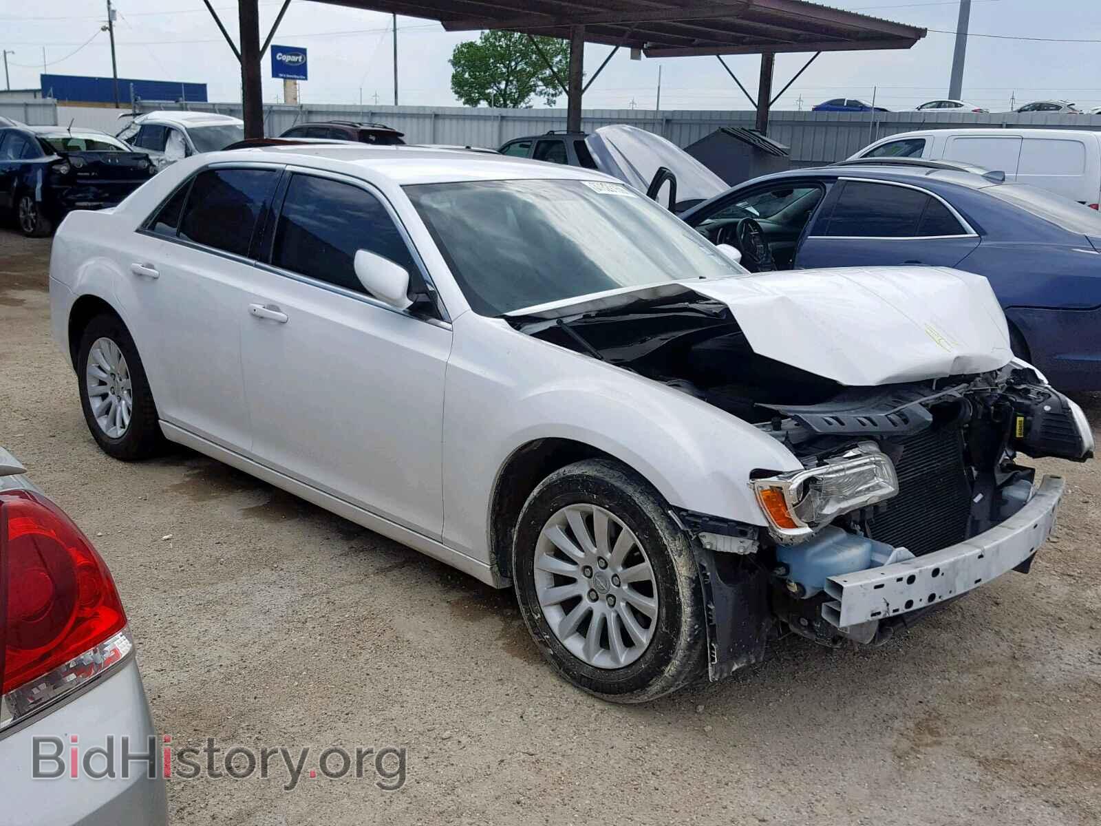 Photo 2C3CA4CG7BH530155 - CHRYSLER 300 2011