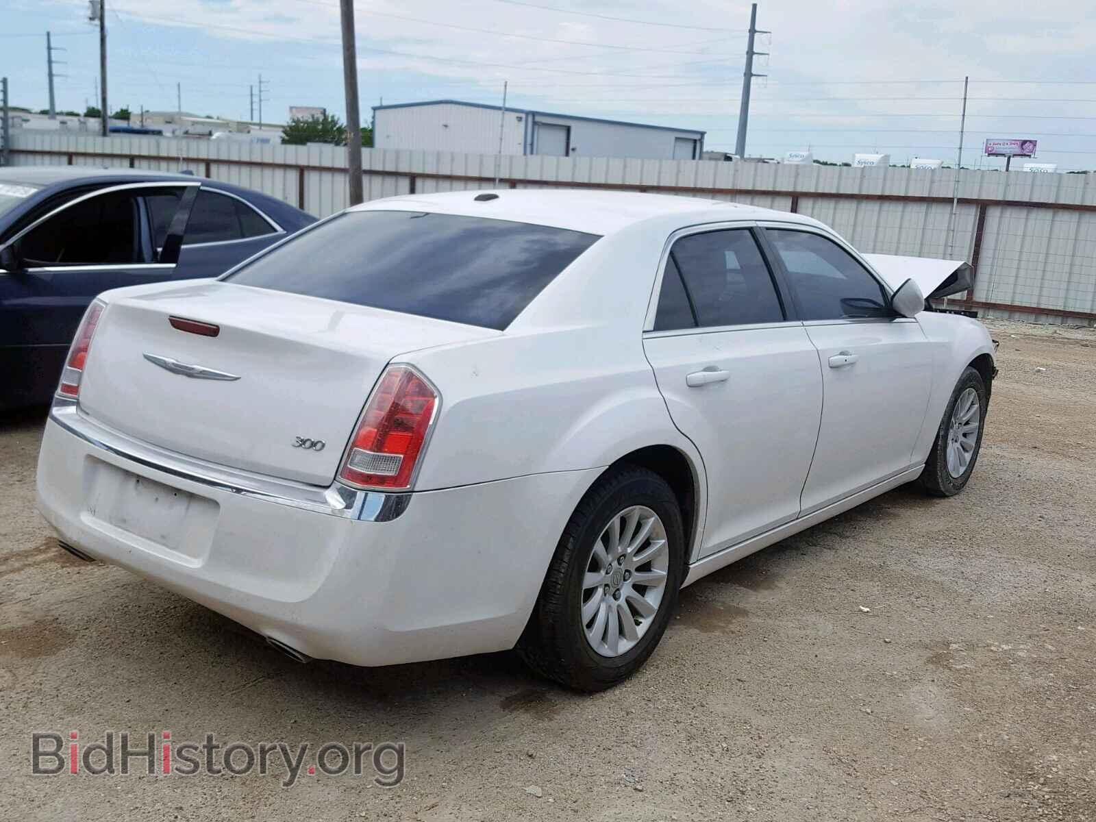 2011 CHRYSLER 300 - VIN: 2C3CA4CG7BH530155 - Фото 4