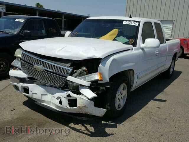 2006 CHEVROLET SILVERADO - VIN: 2GCEC19V661147213 - Фото 2