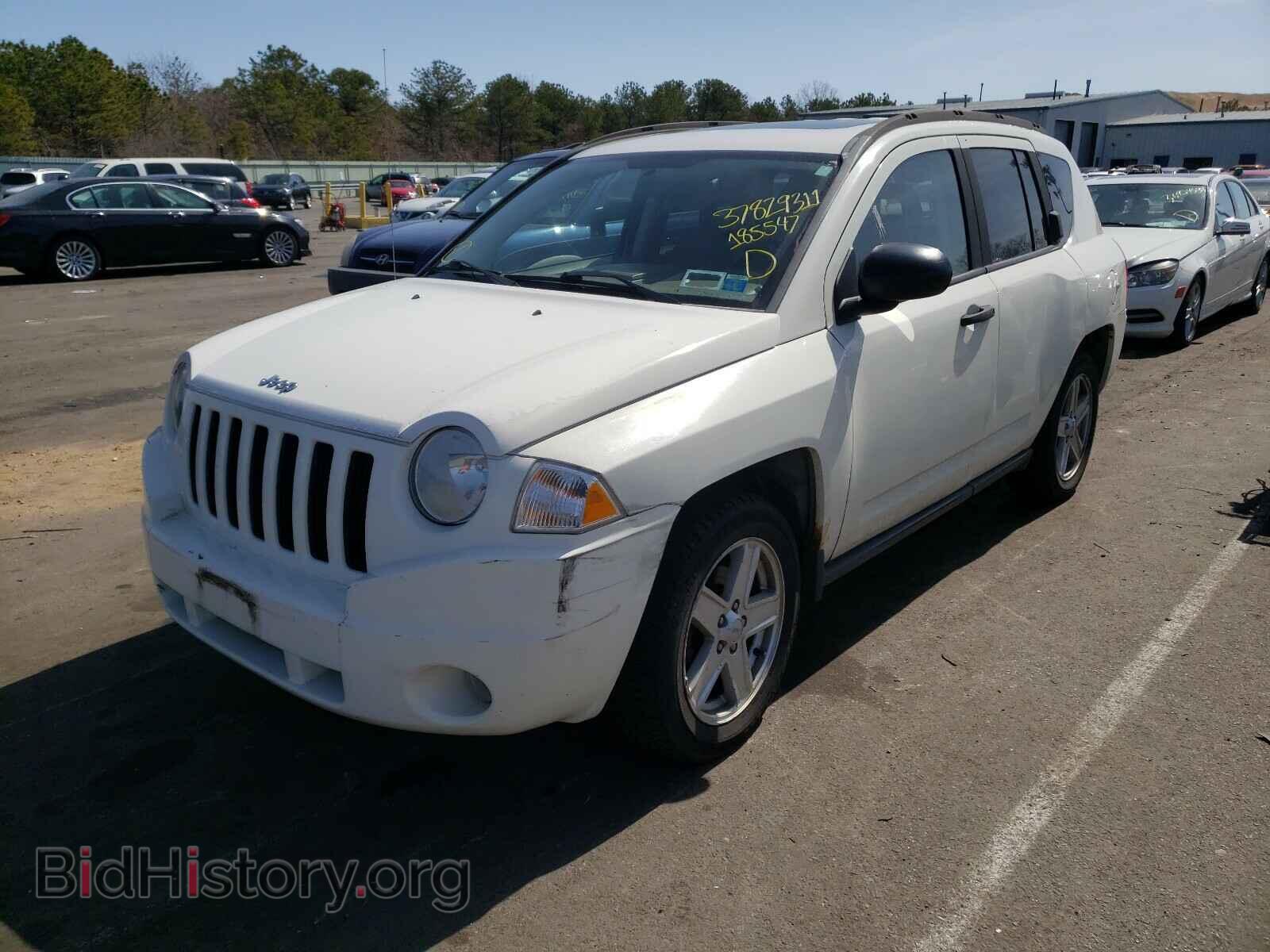 2007 JEEP COMPASS - VIN: 1J8FF47W67D185547 - Фото 2