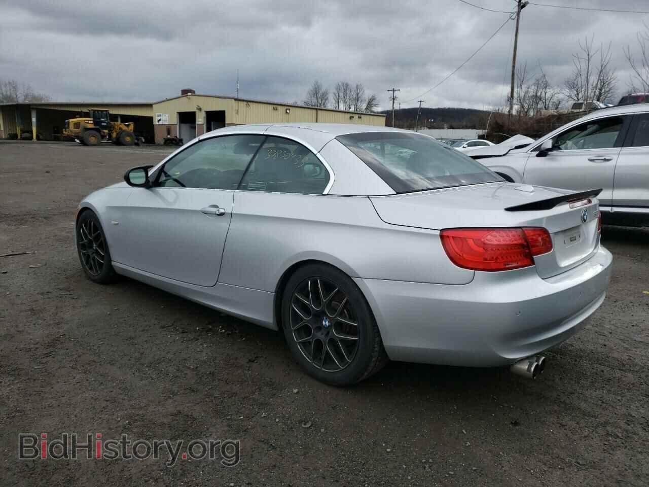 2011 BMW 3 SERIES - VIN: WBADW3C5XBE541326 - Фото 2