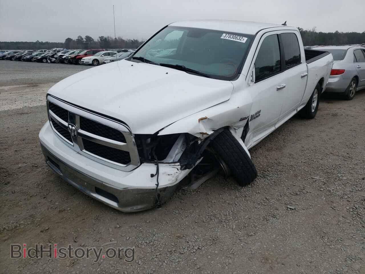 2016 RAM 1500 - VIN: 1C6RR6TT0GS241097 - Фото 2