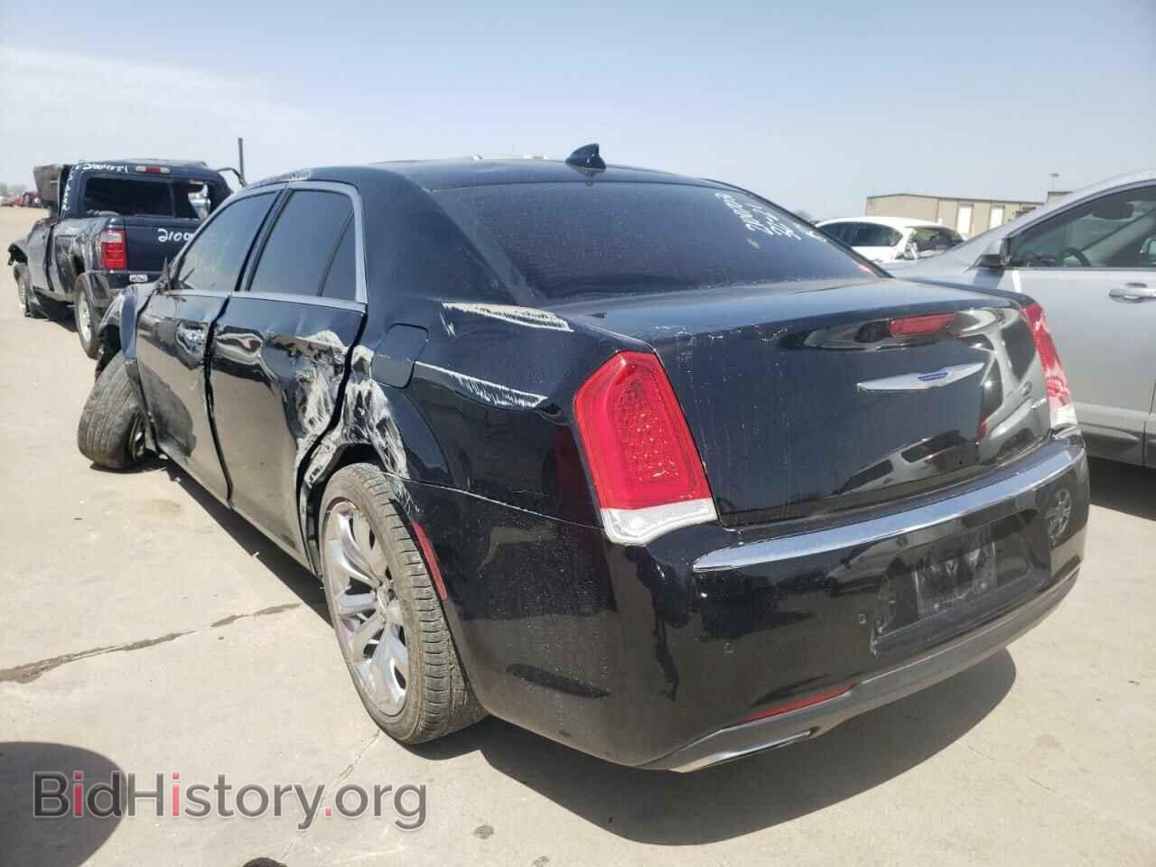 2019 CHRYSLER 300 - VIN: 2C3CCAEG6KH705839 - Фото 3