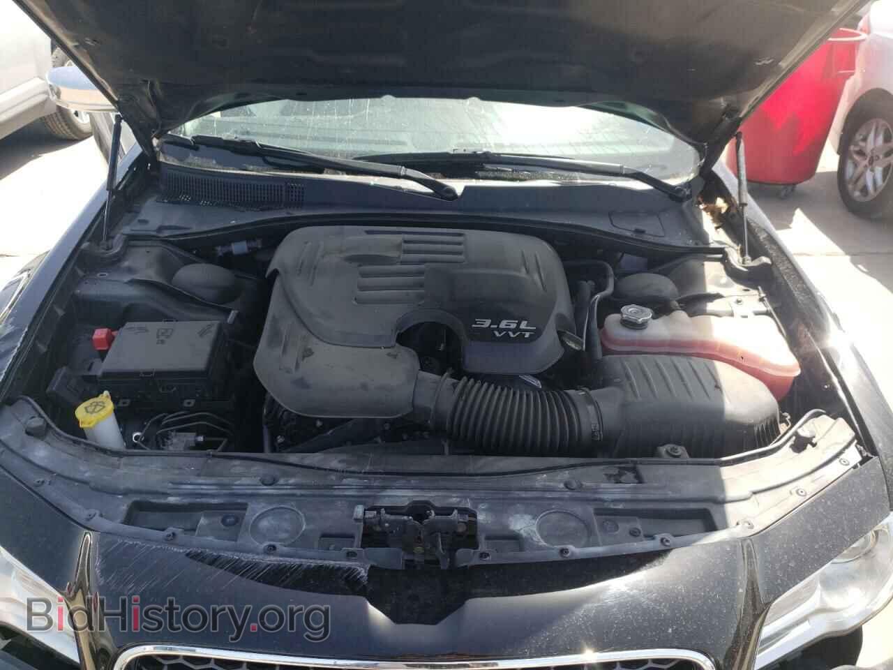 2019 CHRYSLER 300 - VIN: 2C3CCAEG6KH705839 - Фото 7