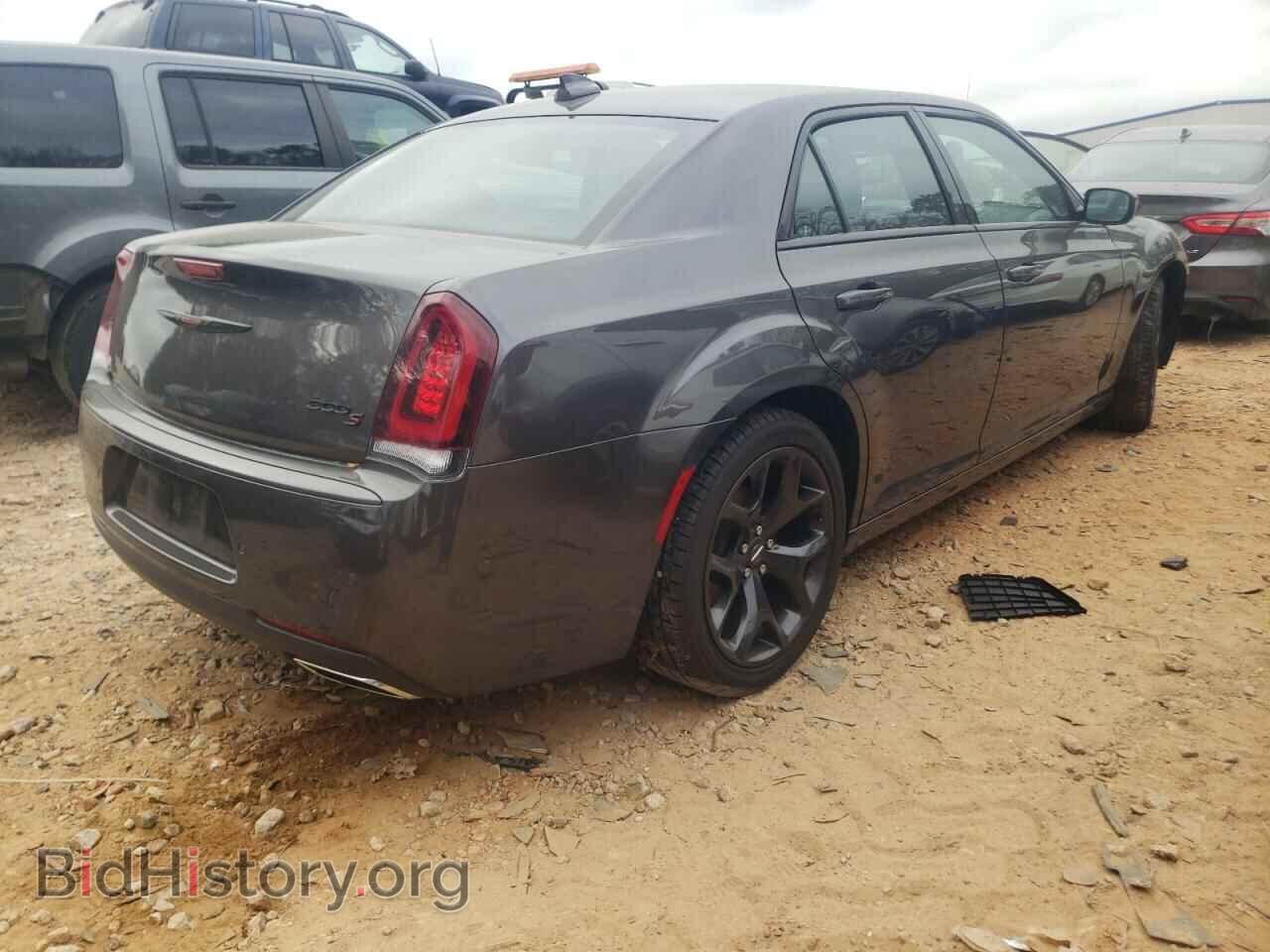 2021 CHRYSLER 300 - VIN: 2C3CCABG3MH545930 - Фото 4