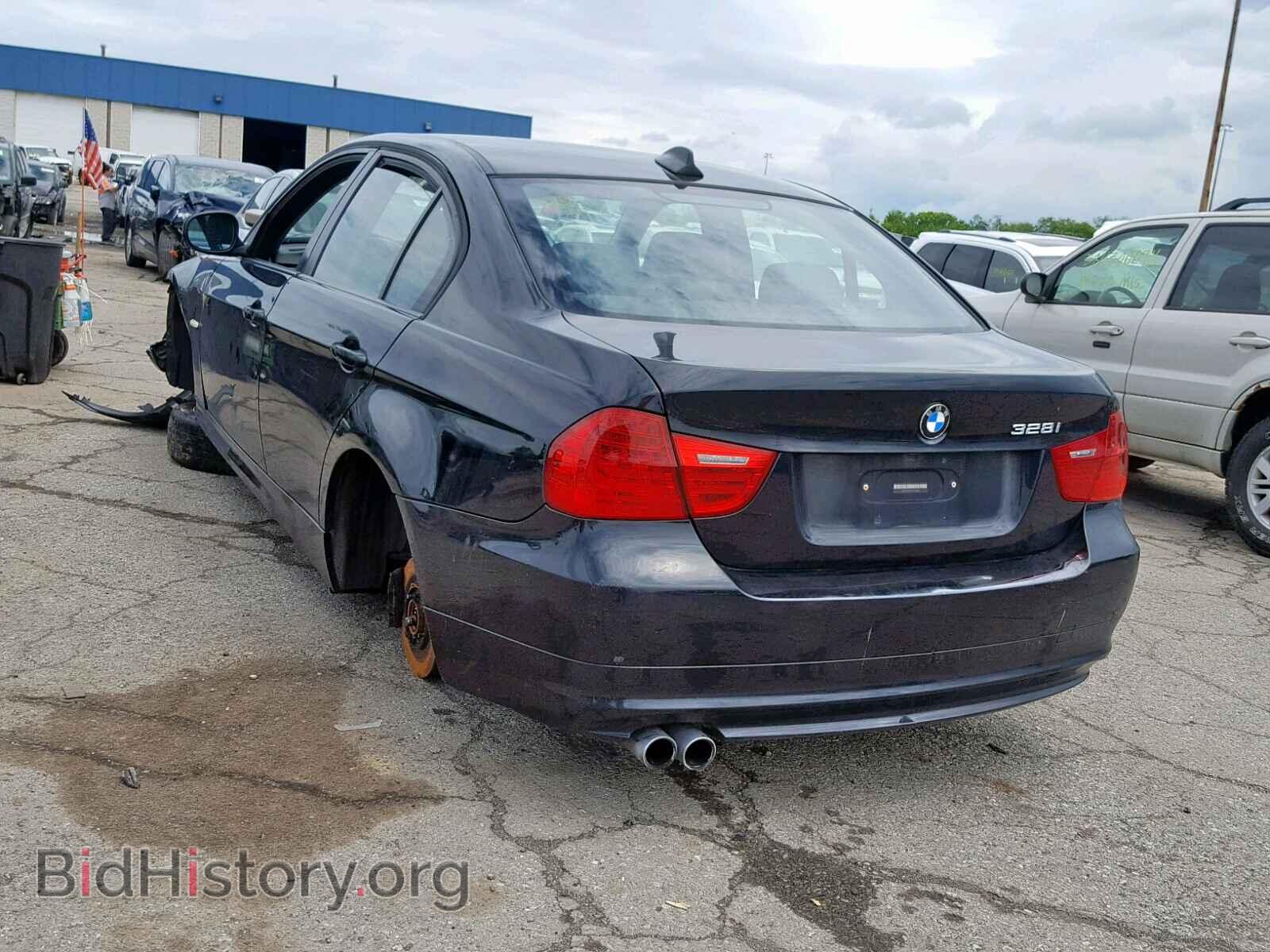 2009 BMW 328 I - VIN: WBAPH73529A172333 - Фото 3