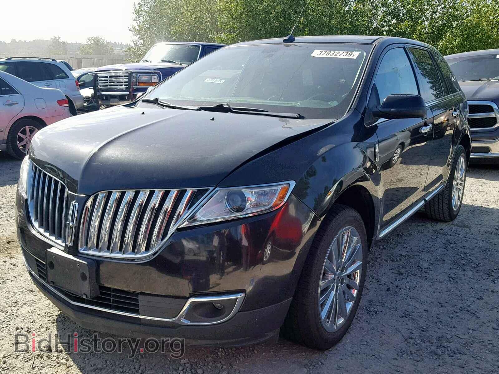 2011 LINCOLN MKX - VIN: 2LMDJ6JK6BBJ23515 - Фото 2
