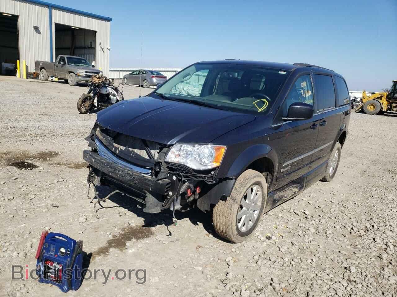 2014 CHRYSLER MINIVAN - VIN: 2C4RC1BG9ER285857 - Фото 2