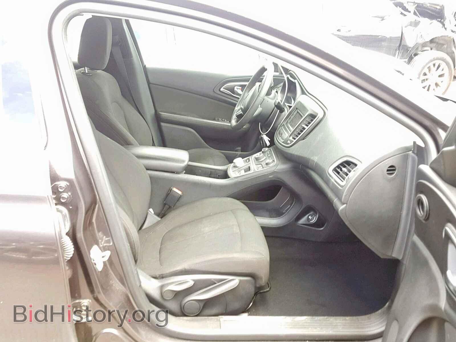 2016 CHRYSLER 200 - VIN: 1C3CCCAB7GN137654 - Фото 5