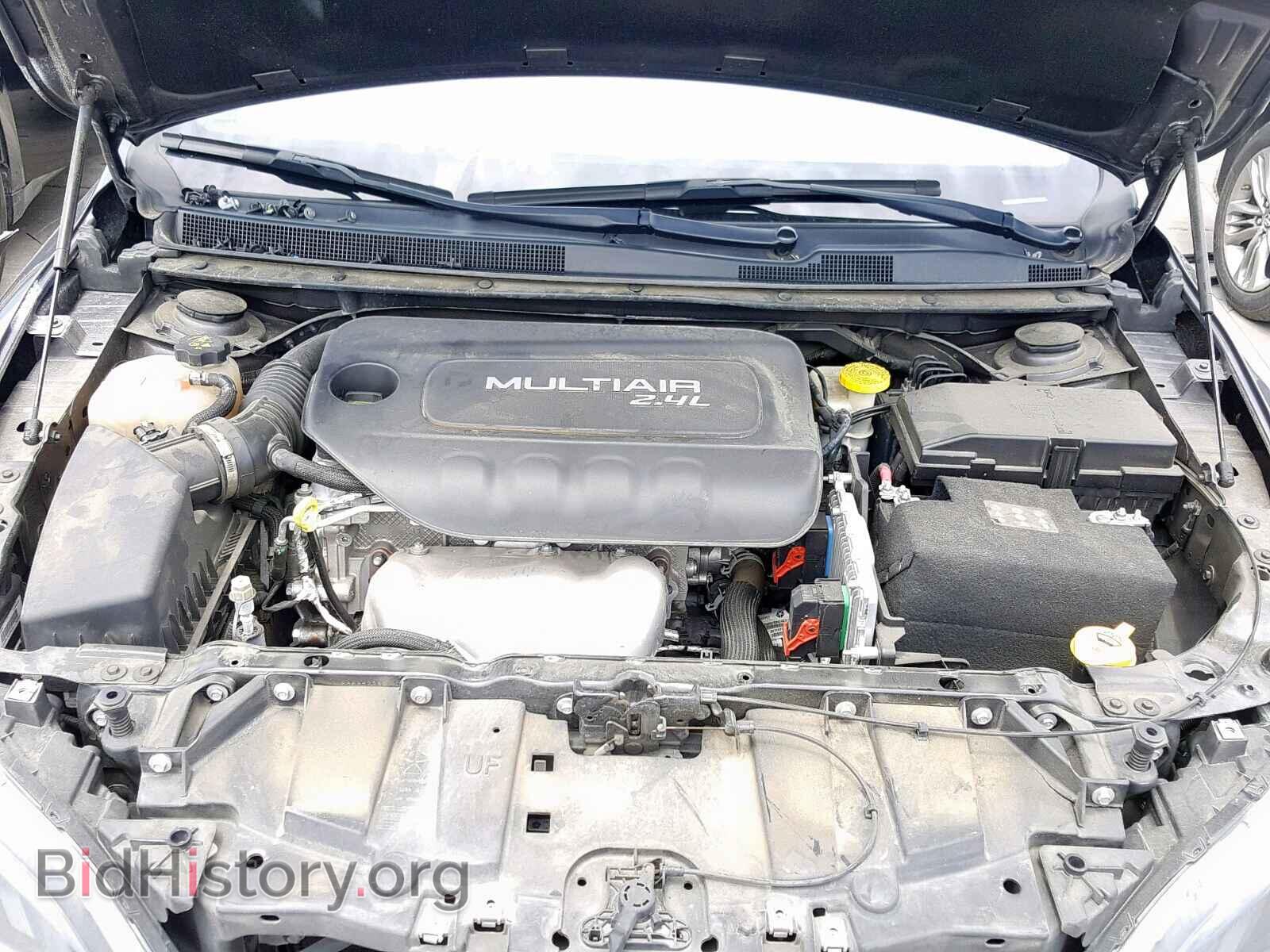 2016 CHRYSLER 200 - VIN: 1C3CCCAB7GN137654 - Фото 7