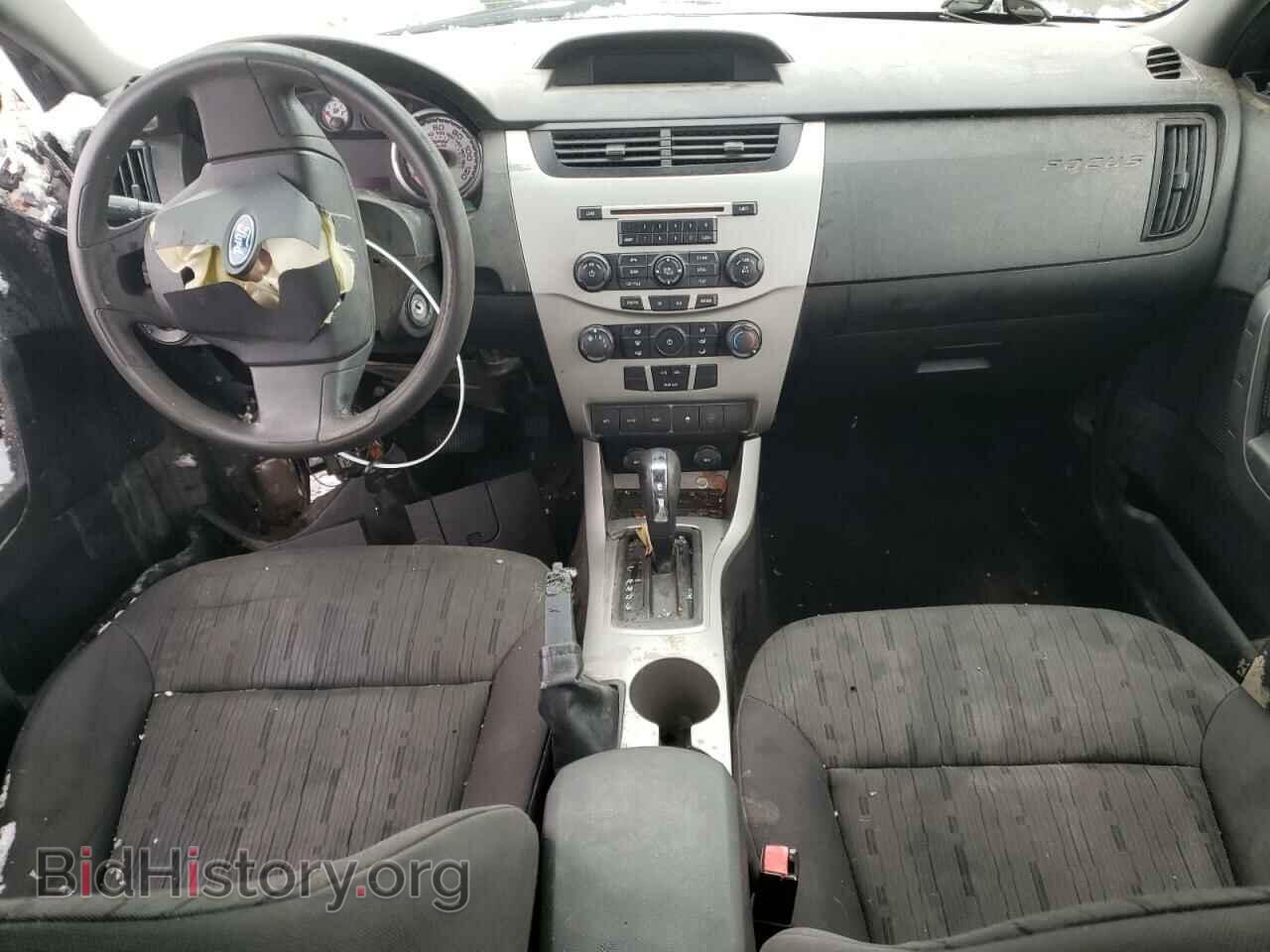 2011 FORD FOCUS - VIN: 1FAHP3FN0BW168584 - Фото 8
