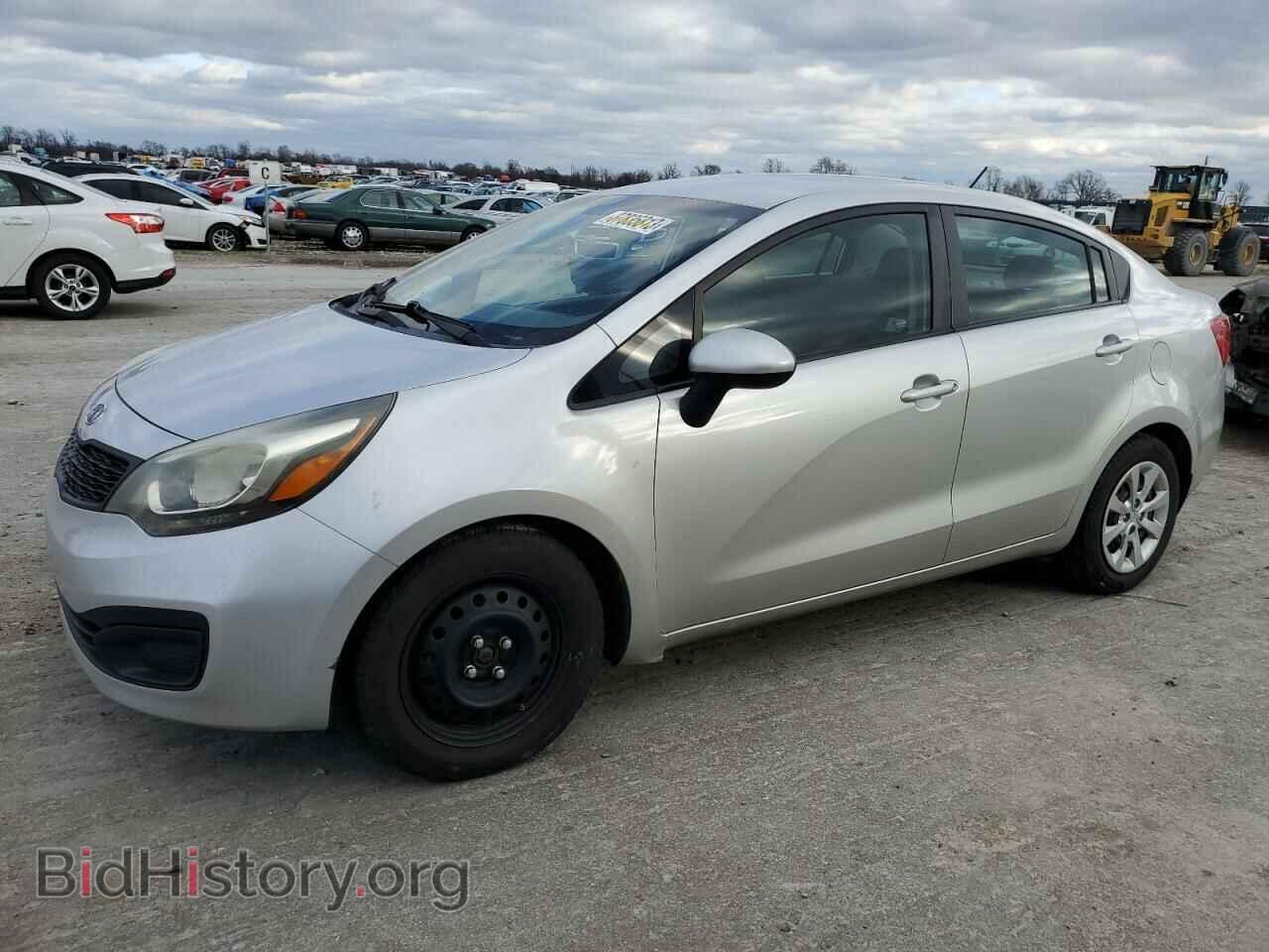 Фотография KNADM4A37D6098952 - KIA RIO 2013