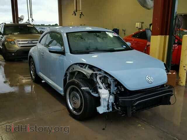 Photo 3VWJP7ATXCM605871 - VOLKSWAGEN BEETLE 2012