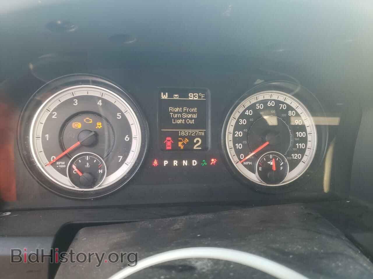2015 RAM 1500 - VIN: 3C6RR7KT4FG712066 - Фото 9