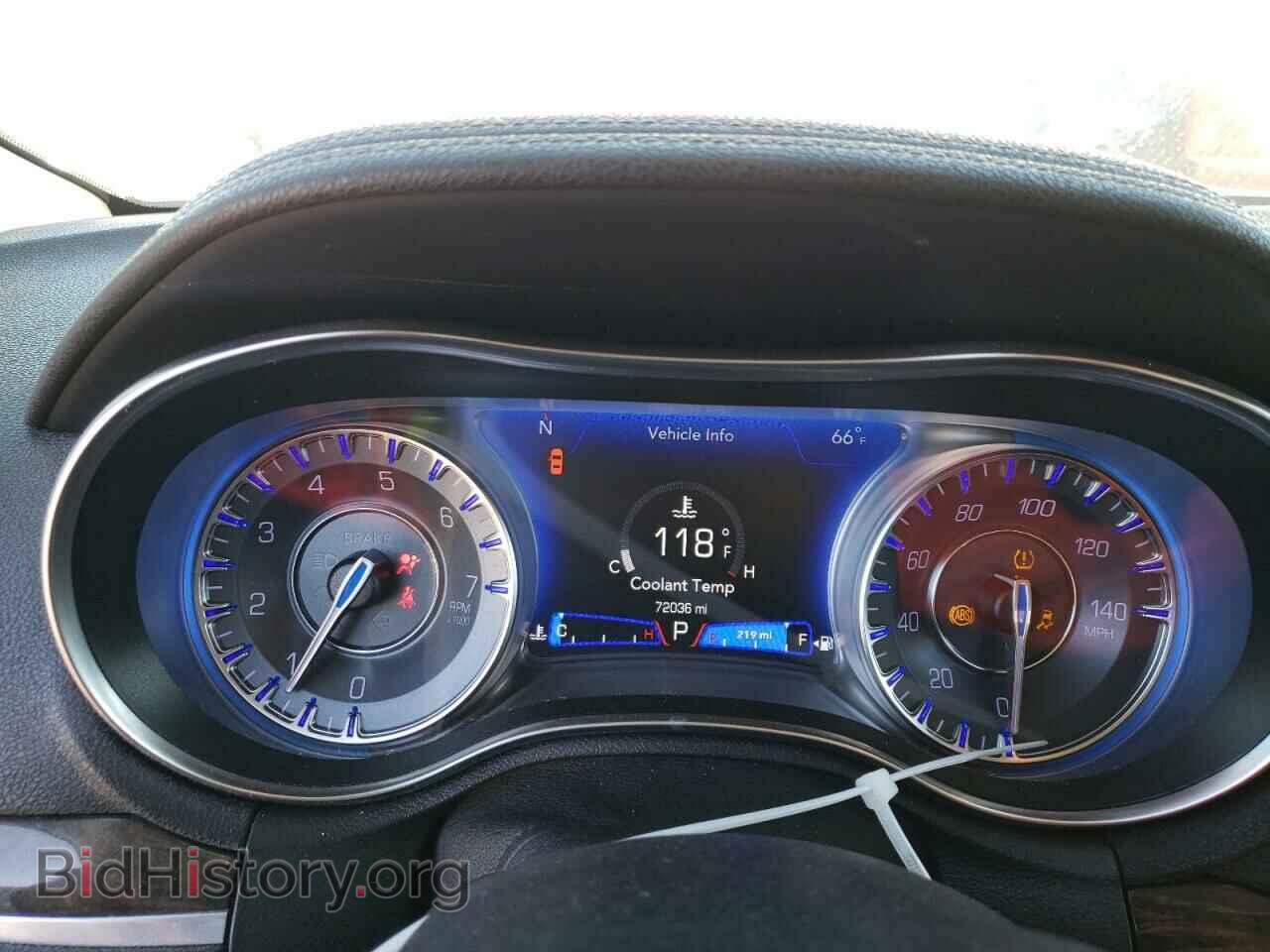 2019 CHRYSLER 300 - VIN: 2C3CCAEG4KH689351 - Фото 9