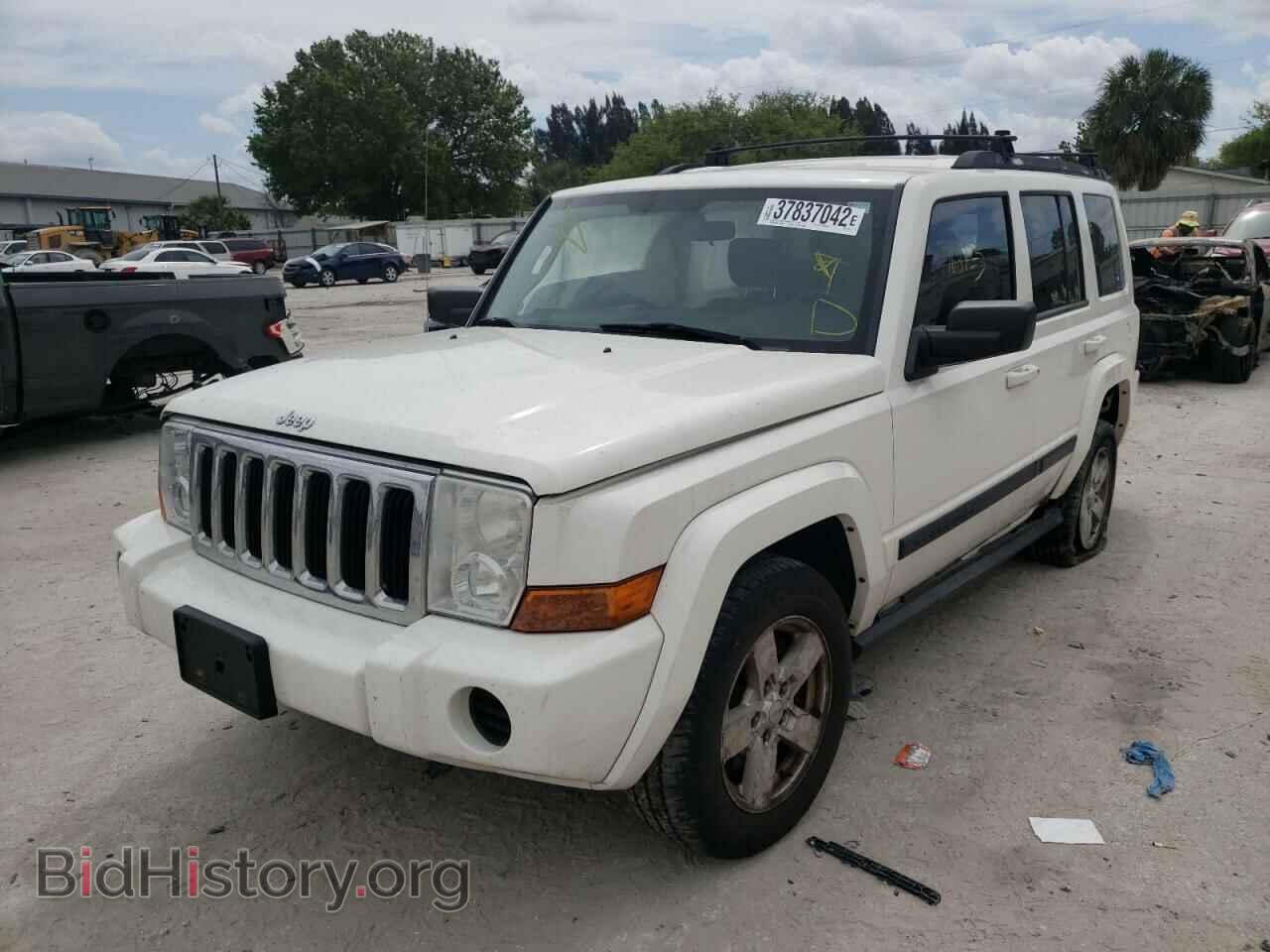 2007 JEEP COMMANDER - VIN: 1J8HH48N27C673716 - Photo 2