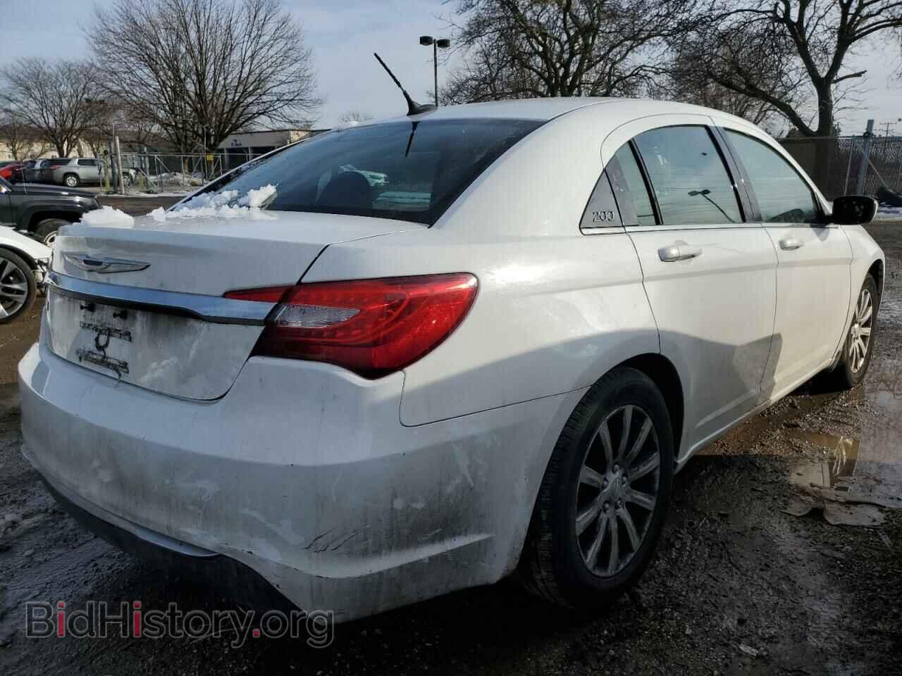 2014 CHRYSLER 200 - VIN: 1C3CCBBG3EN114048 - Фото 3