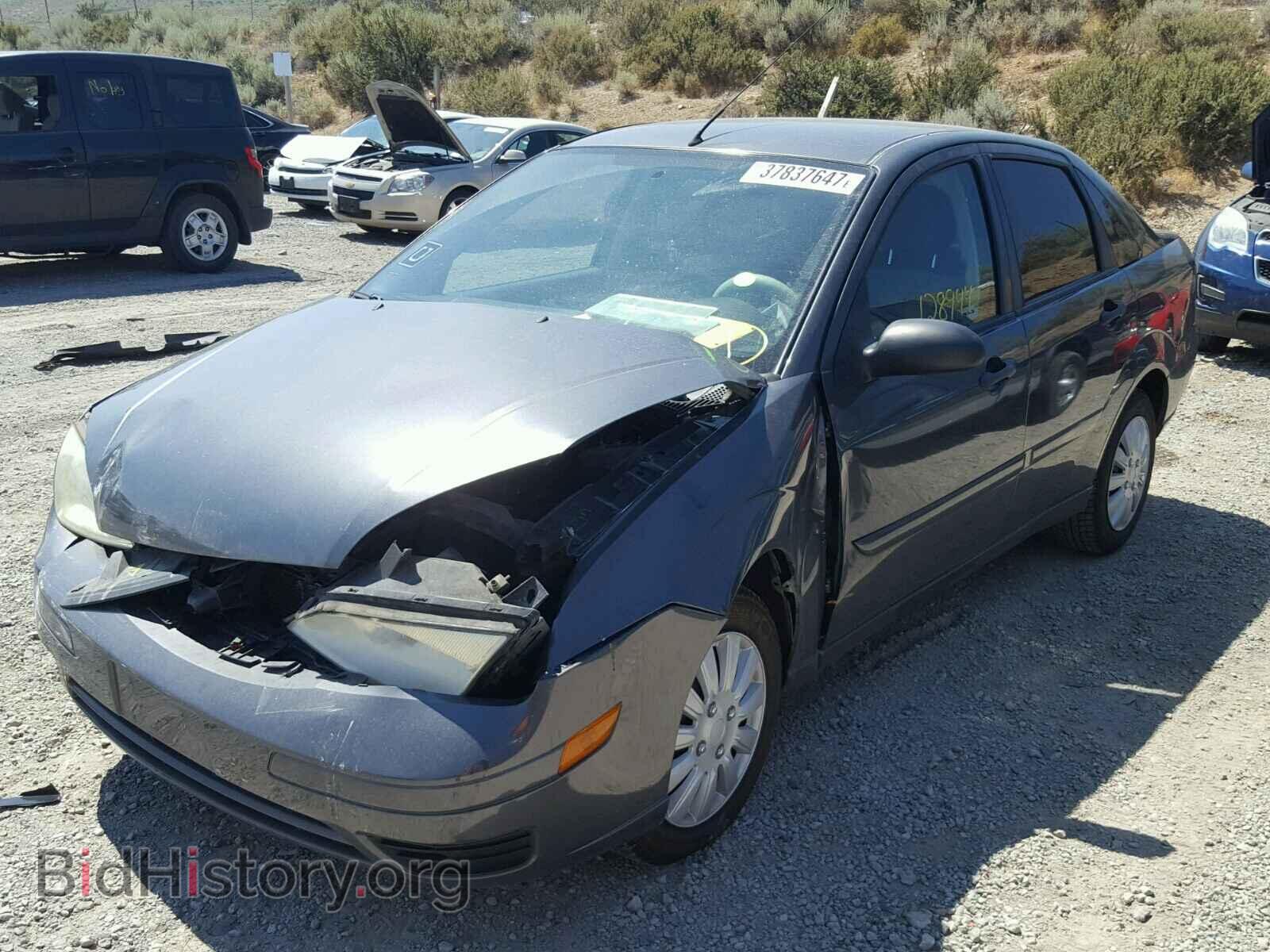 2007 FORD FOCUS - VIN: 1FAF34N37W312629 - Фото 2