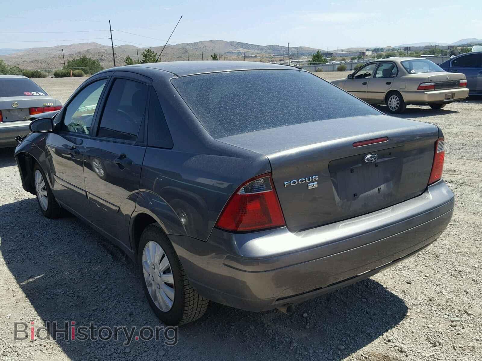2007 FORD FOCUS - VIN: 1FAF34N37W312629 - Фото 3