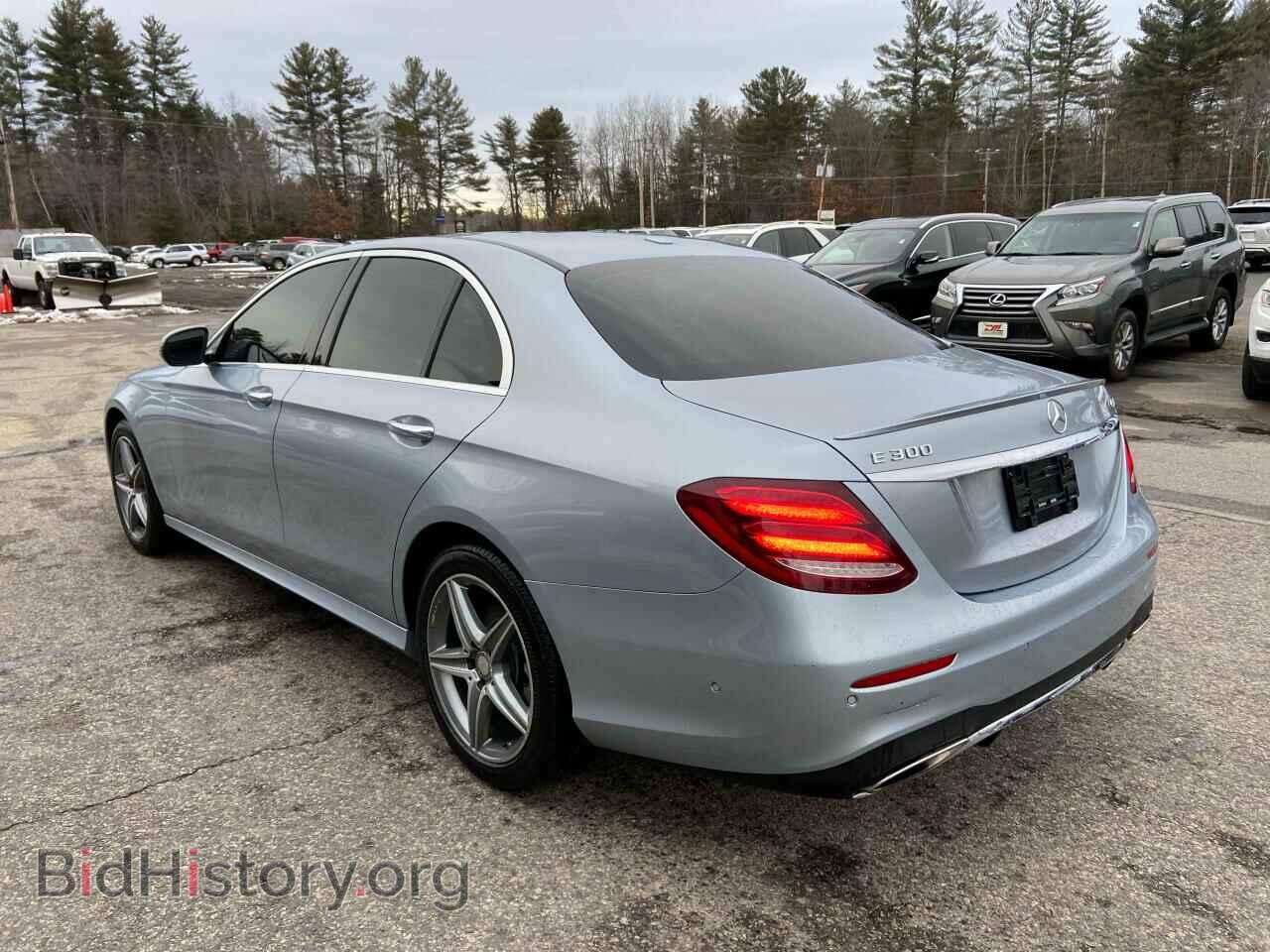 2017 MERCEDES-BENZ E-CLASS - VIN: WDDZF4KB6HA034855 - Фото 3