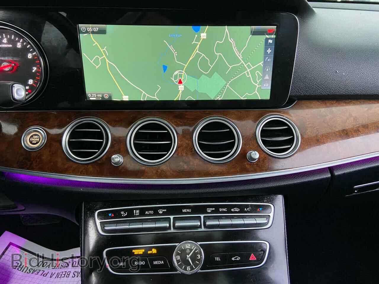 2017 MERCEDES-BENZ E-CLASS - VIN: WDDZF4KB6HA034855 - Фото 9
