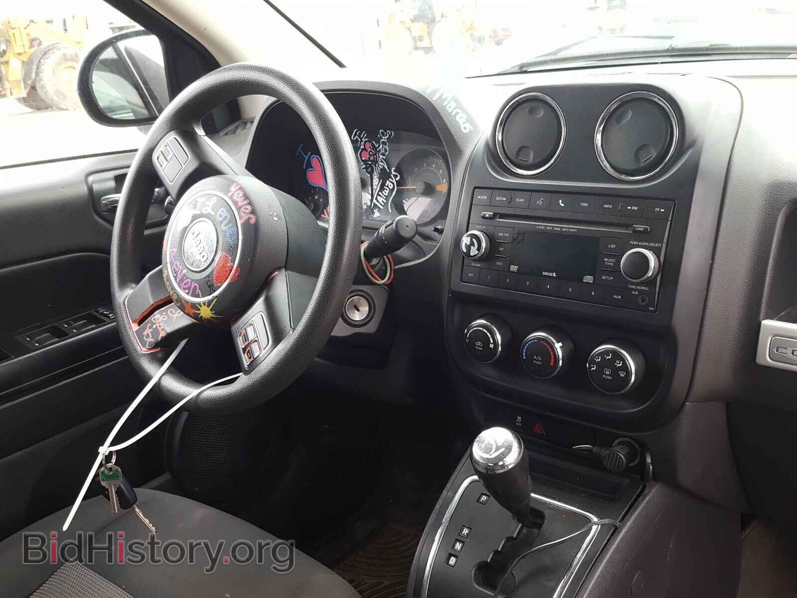 2016 JEEP COMPASS - VIN: 1C4NJDBB3GD784203 - Фото 9