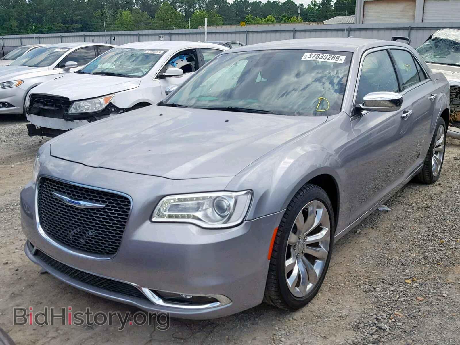 2018 CHRYSLER 300 - VIN: 2C3CCAEGXJH193615 - Фото 2