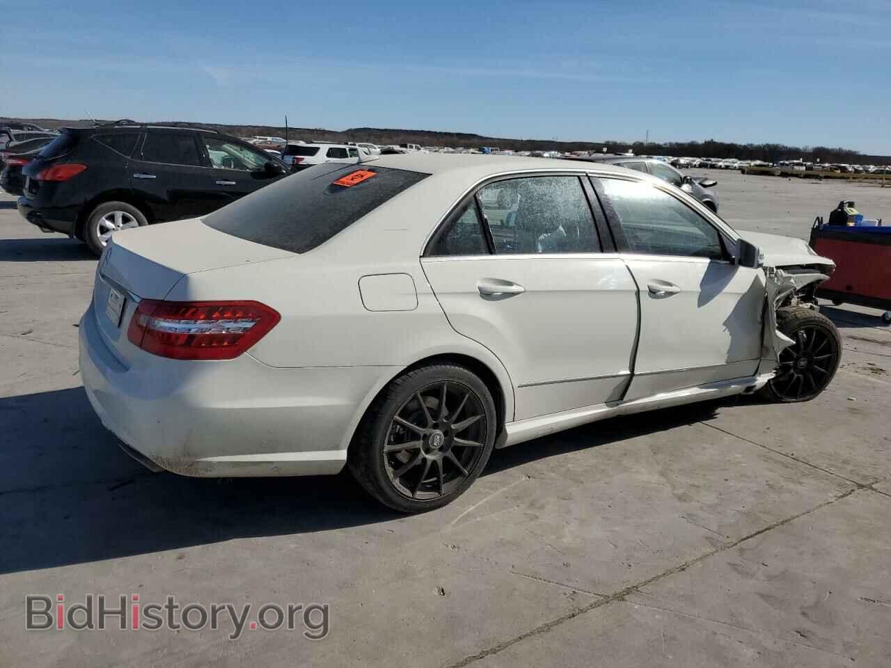 2010 MERCEDES-BENZ E-CLASS - VIN: WDDHF5GB5AA054191 - Фото 3