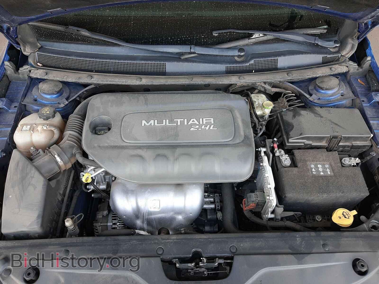 2016 CHRYSLER 200 - VIN: 1C3CCCAB1GN104407 - Photo 7