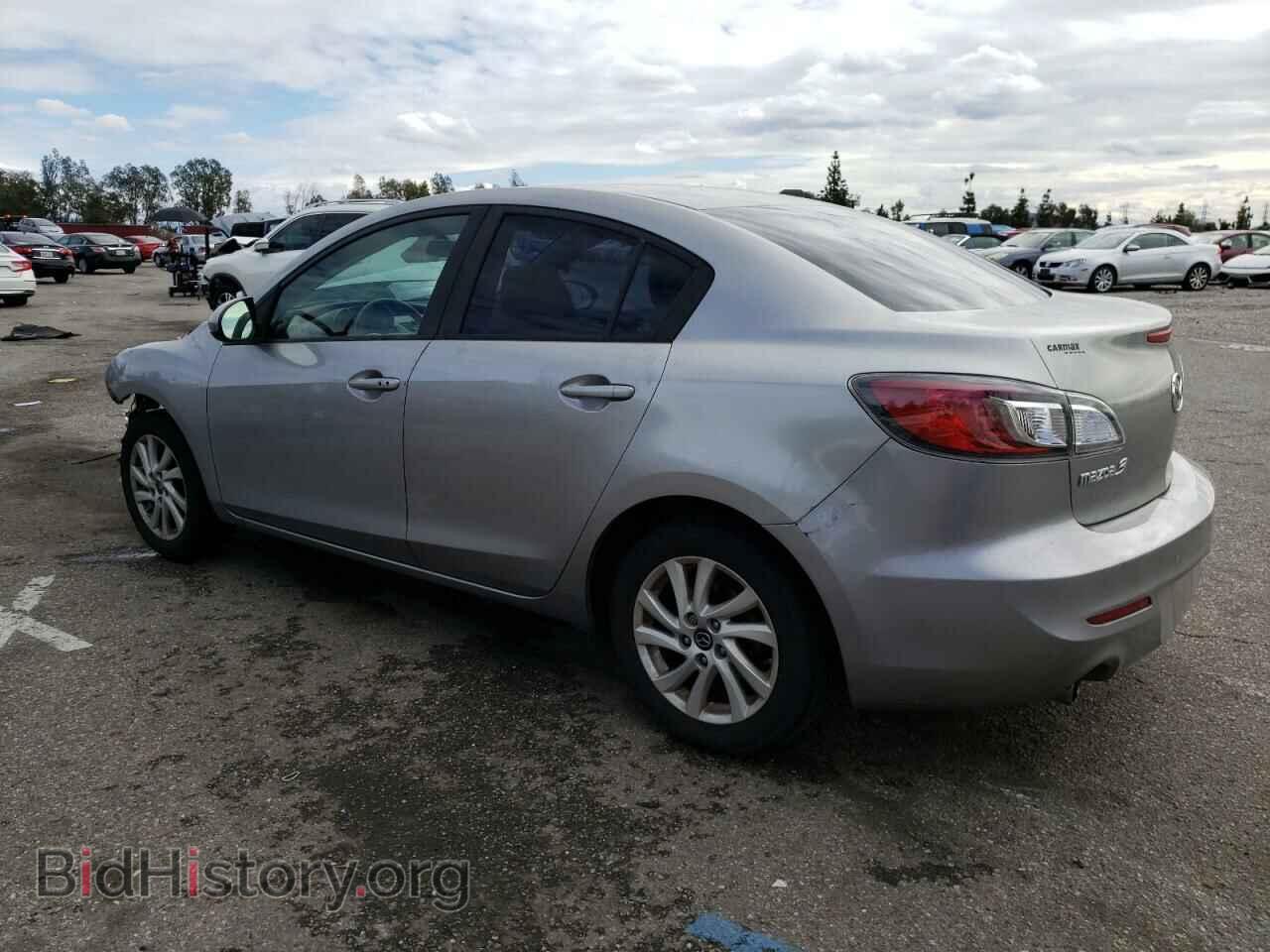 2013 MAZDA 3 - VIN: JM1BL1WP1D1735600 - Фото 2